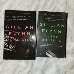 Gillian Flynn Book Bundle